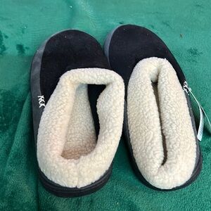 Newdenber Men Soft Brown Slippers size 100